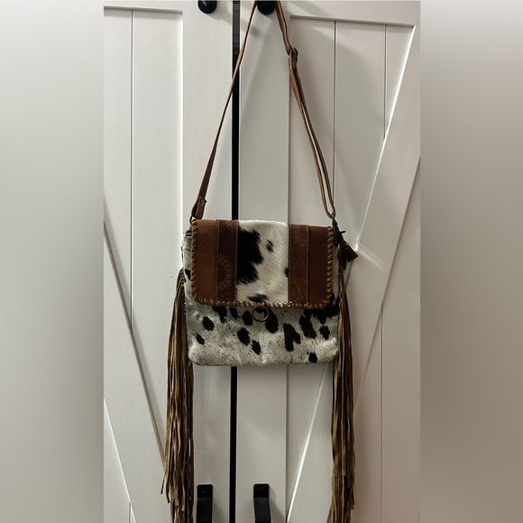Myra Bag Handbags - Myra Women's Propinquity Leather Fringe Purse